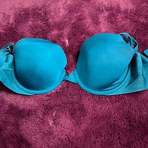 Visitors secret bra